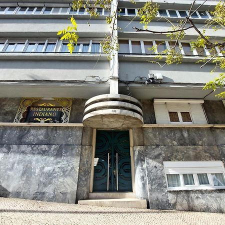 Cabralus Hotel Lisbon Exterior photo